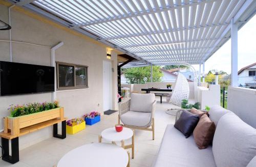 Kfar Tavor Apartment | הפינה של ציפי ועופר- עם ממד בחצר