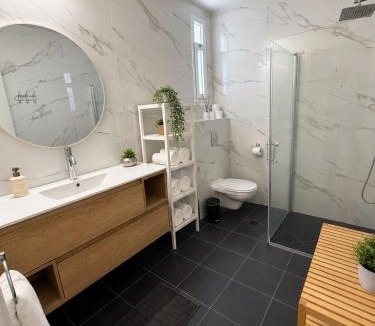Yavne'el Villa | וילה אנה 5 חדרי שינה
