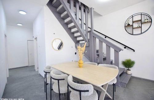 Tiberias Villa | וילה מושלמת עם בריכה מפנקת וממ"ד בשכונת טבריה המושבה בעיר טבריה