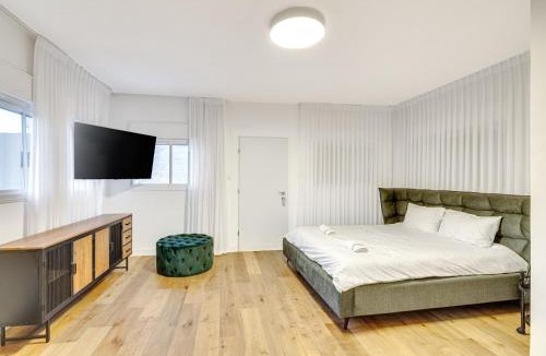 Yavne'el Apartment | וילה קובדו כנרת של רשת לב הגולן - וילה מהממת עם בריכה פרטית מחוממת