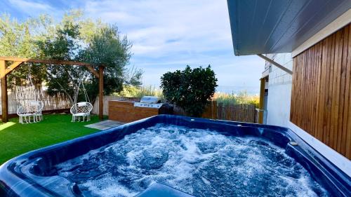 Migdal Villa | וילת בית העץ Wood House Vila