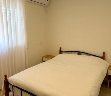 Qiryat Shemona House | חלון לצפון