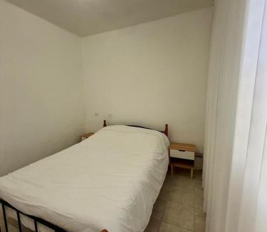 Qiryat Shemona House | חלון לצפון