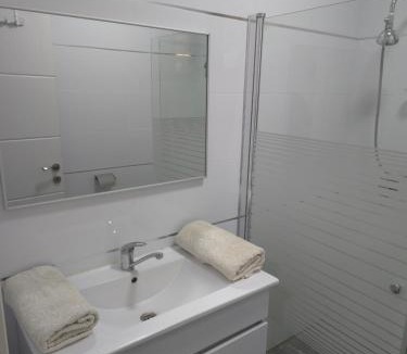 Qiryat Shemona Apartment | יחידת דיור קסם