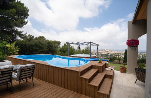 Kfar Vradim Villa | לה פטלונה