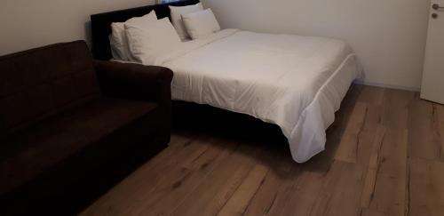 Petah Tikva House | לינה במרכז - Accommodation in the center