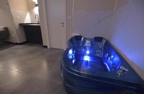 Rishon LeTsiyon Hotel | מלון הברון