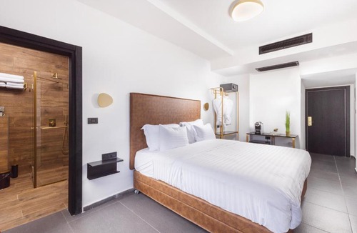 Nahariya Hotel | מלון המעפילים נהריה HaMaapilim Hotel Nahariyya