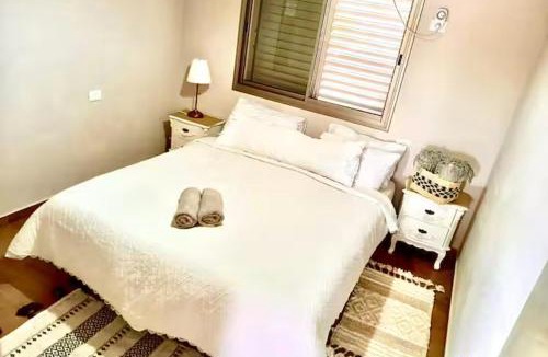 Bar Yohai Apartment | נוף הרים בר יוחאי - בית נופש מדהים עם בריכה וג'קוזי