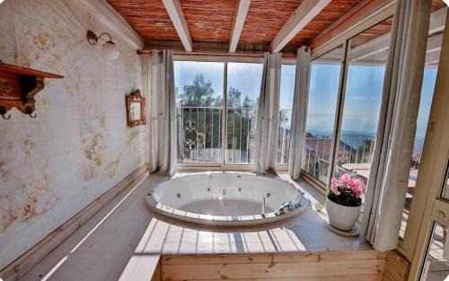 Amirim Ski Chalet | נוף כנרת -Sea of galilee view