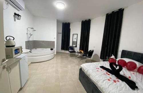 Ein Qiniyye Apartment | נופש אל רייף