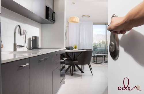 Eilat Apartment | סוויטה משפחתית מרווחת עם נוף לים - By Edom