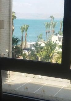 Tiberias Apartment | סטודיו עם גקוזי ענק מול כינרת