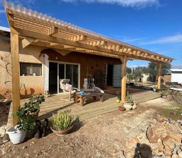 Ilaniya Ski Chalet | על ראש הגבעה- משק 68