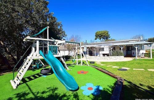 Peqiin Hadasha Villa | פלאז'ה בוטיק