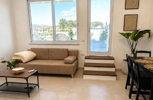 Bruchim Qela' Alon Apartment | פלג טל -דפנה