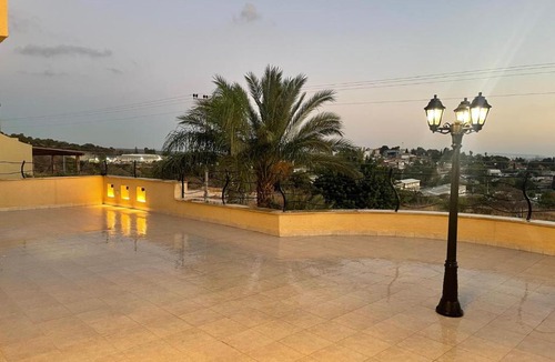 Shlomi Apartment | פנטהאוז בריזת הים