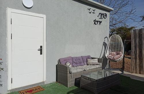 Bar Yohai House | פנינת יוחאי-הצימר הזוגי