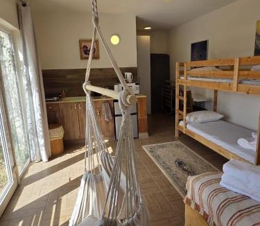 Odem Cabin | פסטרנק אירוח יער אודם