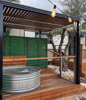 Migdal House | צימרבוס כנרת Galilee Bus