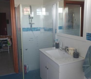 Rehovot Apartment | צימר ברחובות - Israeli Home