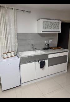Ein Qiniyye Apartment | צימר ליאלינא