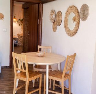 Merhav Am Cabin | שיח מדבר לינה בנגב Burning Bush Negev