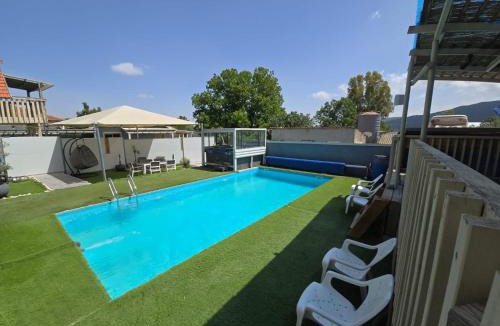 Safsufa Ski Chalet | שלוות יעקב