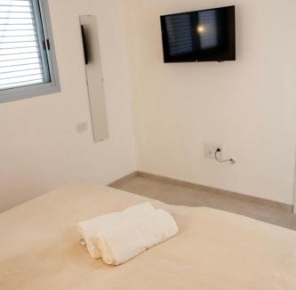 Ramat Negev Apartment | תמול שלשום - צימר בירוחם ברחוב עגנון