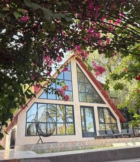 Ad Dakhiliyah ‍Governorate Cabin | أستراحة كوخ الغافة