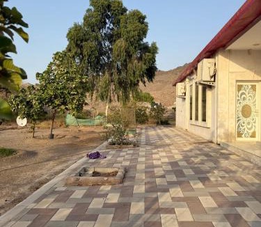 Al Kubus House | استراحة الأنغام