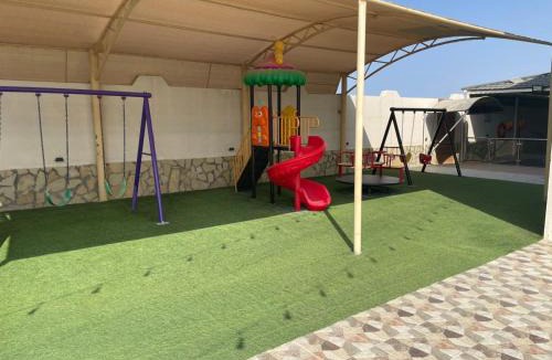 Barka Ski Chalet | استراحة العمران