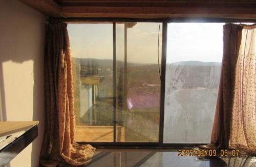 Ajloun Governorate Ski Chalet | اكواخ الملول عجلون 2