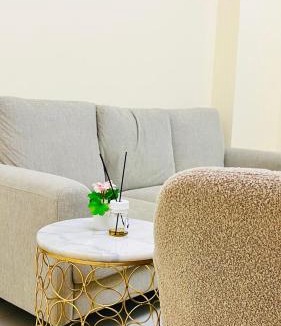 Seeb Apartment | المعالي Apartment مسقط