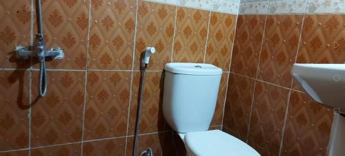 Jabal Al-Hussein Apartment | بيت الحجر 3