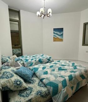 Madinat Zayed Hostel | سكن بنات شيرنج في الشارقة