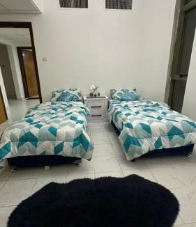 Madinat Zayed Hostel | سكن بنات شيرنج في الشارقة