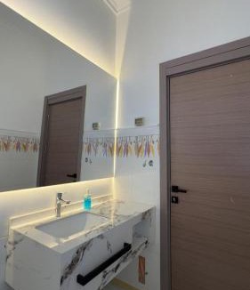Al Khuwair Ski Chalet | شالية الخوير - ASTRAHTY - AL Khuwayr Chalet