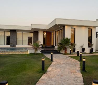 Barka Ski Chalet | شالية الرياحين