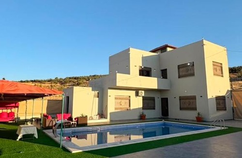 Jerash Ski Chalet | شالية جوهرة جراسيا Jewel of Gracia Chalet