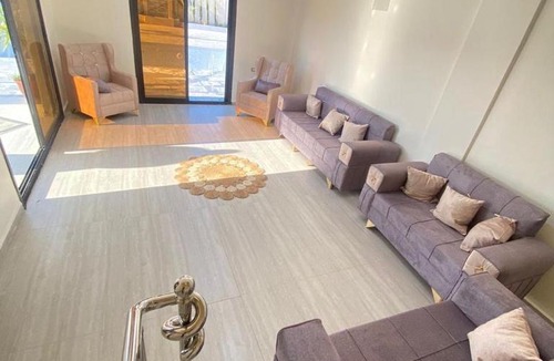 Jordan Ski Chalet | شاليه سلمى
