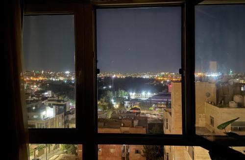 Al Abdali Apartment | شقة عصرية 2025 غرف نوم 2, غرفة معيشة, مطبخ كامل, فرش راقي جدا في الشميساني قرب المستشفى التخصصي