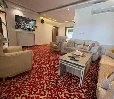 Al Abdali Apartment | شقة عصرية 2025 غرف نوم 3 , غرفة ضيوف, غرفة معيشة, فرش راقي جدا في الشميساني قرب المستشفى التخصصي