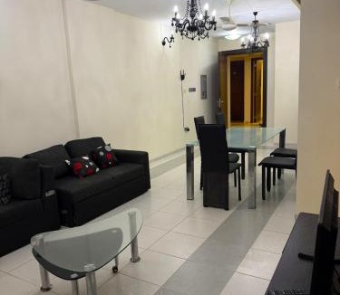 Salalah Apartment | شقة غرفة وصالة واسعة مع اطلالة متميزة داخل مجمع زهرة الخريف