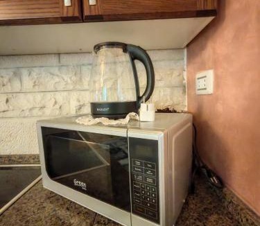 Amman Apartment | شقة مفروشة في البنيات - بالقرب من جامعة البتراء