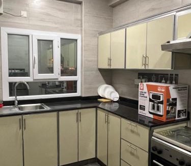 Seeb Apartment | شقق راقيه للايجار