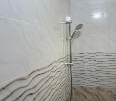 Gesher Apartment | شقه مفروشه حديثة ذات أطلالة جميلة ومكان هادئ