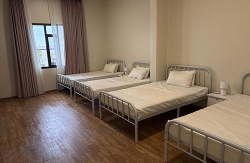 Dhofar Governorate Ski Chalet | فيلا الريف