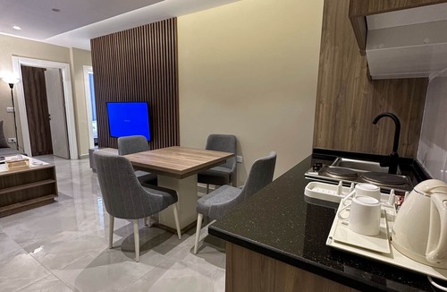 Al Swaifyeh Apartment | 002 AL-NAJEH JRE Apartments For Rent ave