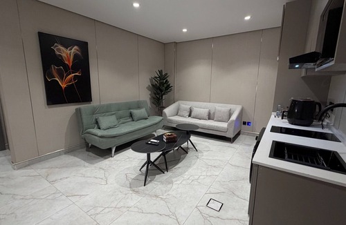 Al Abdali Apartment | 010 tara-JRE Jabal Al Lweibdeh with stunning view